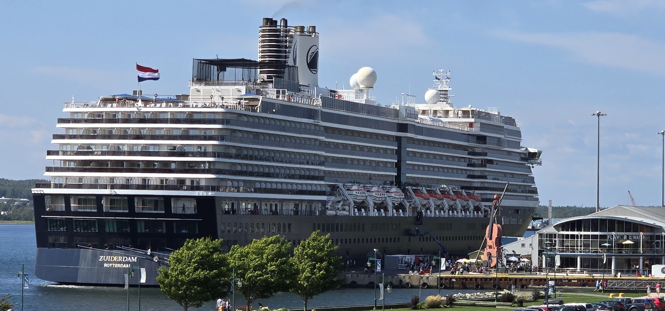 Zuiderdam in Sydney… Canada